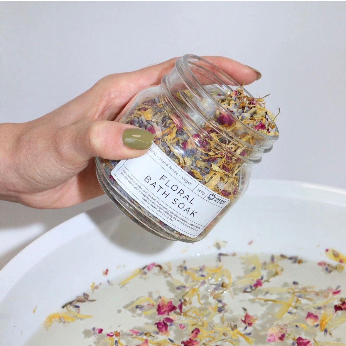 Floral Bath Soak - Natural - 140g